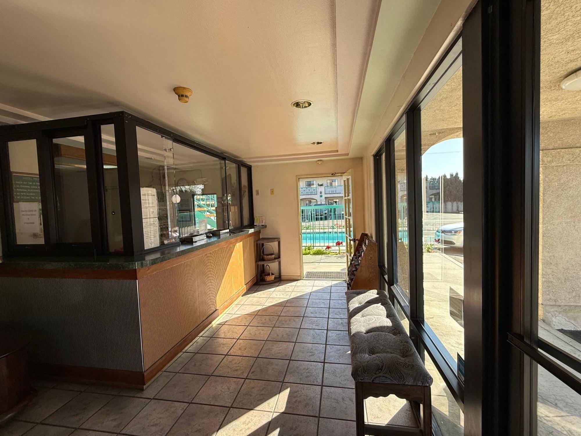 Fiesta Inn Los Angeles - Bell Gardens Εξωτερικό φωτογραφία